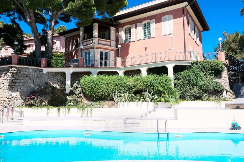 Villa in Roma 10 — foto 64 di 89