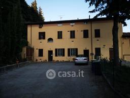 Bilocale in Via Enrico Dal Pozzo 81