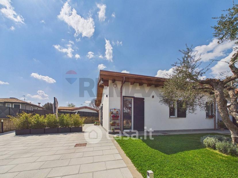 Villa in Via Zeno Giglietti — foto 3 di 32
