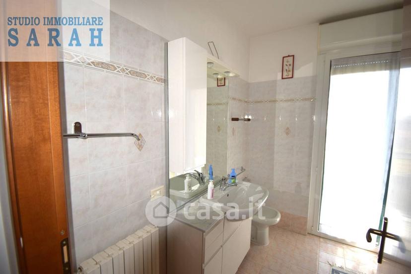 Trilocale in Via Aurelia Nord 200 — foto 23 di 28