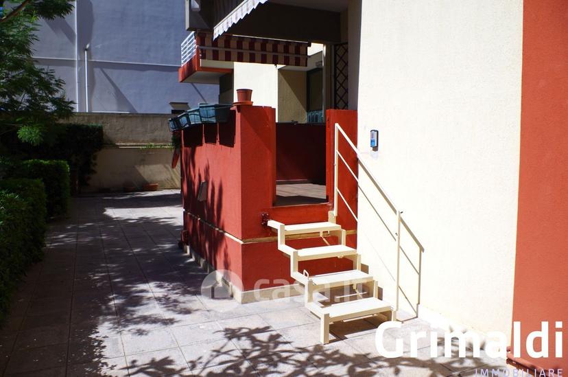 Monolocale in Via Rosmini 13 — foto 3 di 15