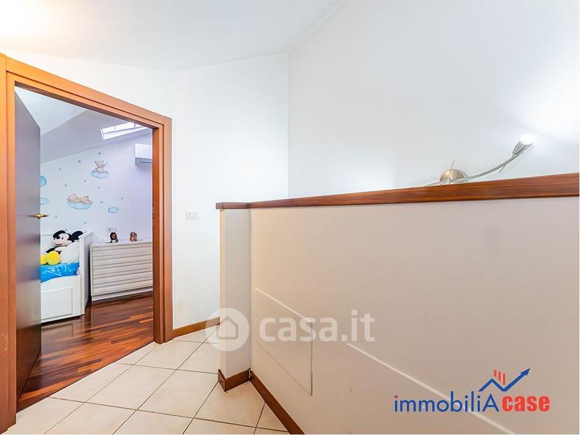 Trilocale in Via Corelli 27 — foto 25 di 33
