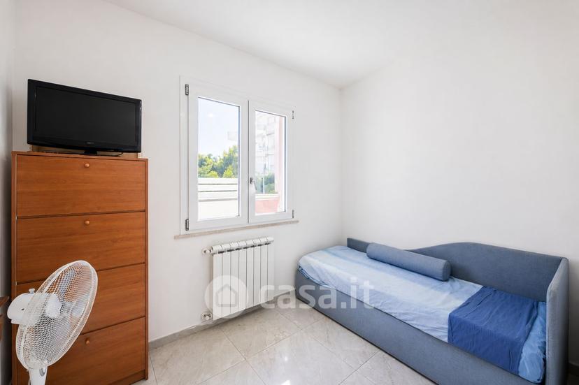 Trilocale in Via Ortigara 10