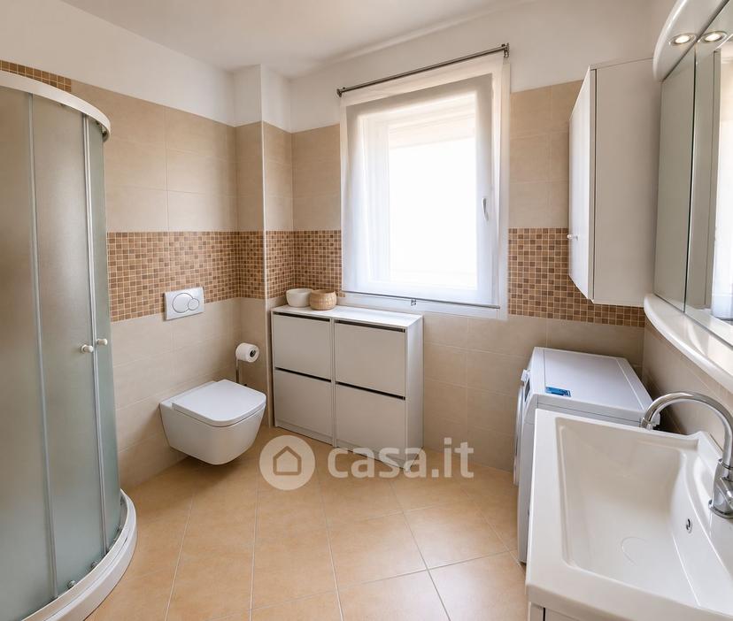 Trilocale in Via Alcide de Gasperi — foto 9 di 16