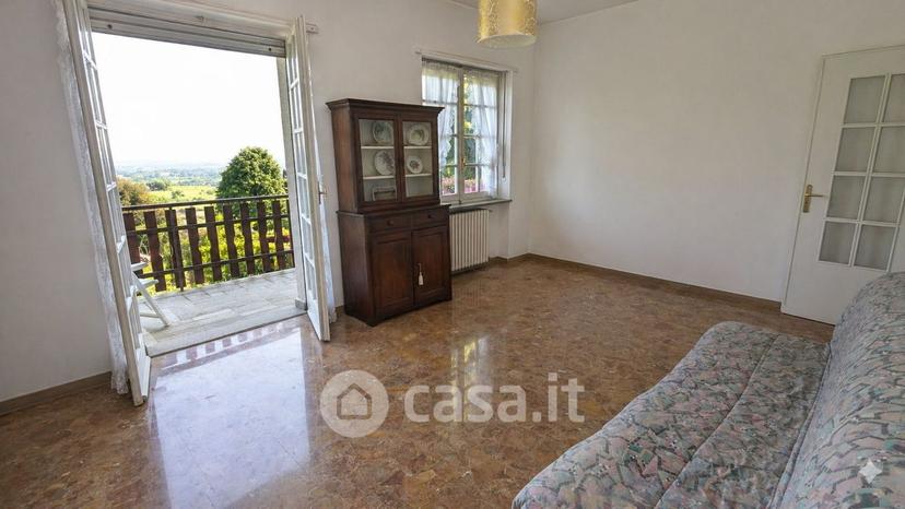Villa in Via delle Viole 12 — foto 23 di 34