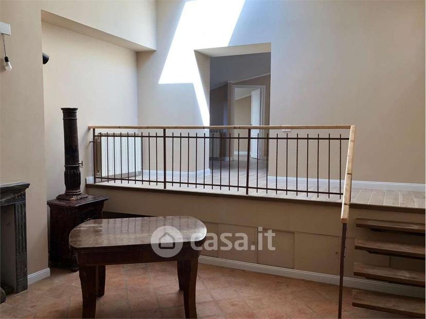 Attico/mansarda in Piazza del Popolo 6 — foto 33 di 41