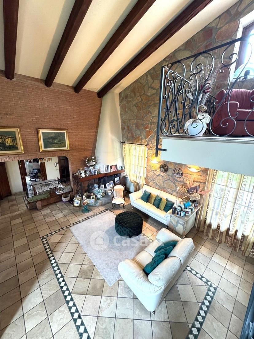 Villa in Via Giacomo Puccini 3 — foto 47 di 50