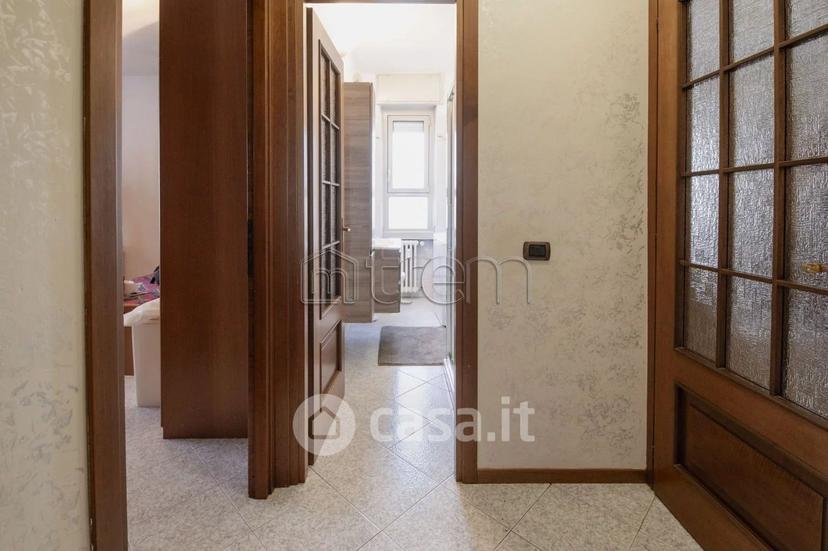 Trilocale in Via Carroccio 13 — foto 6 di 26