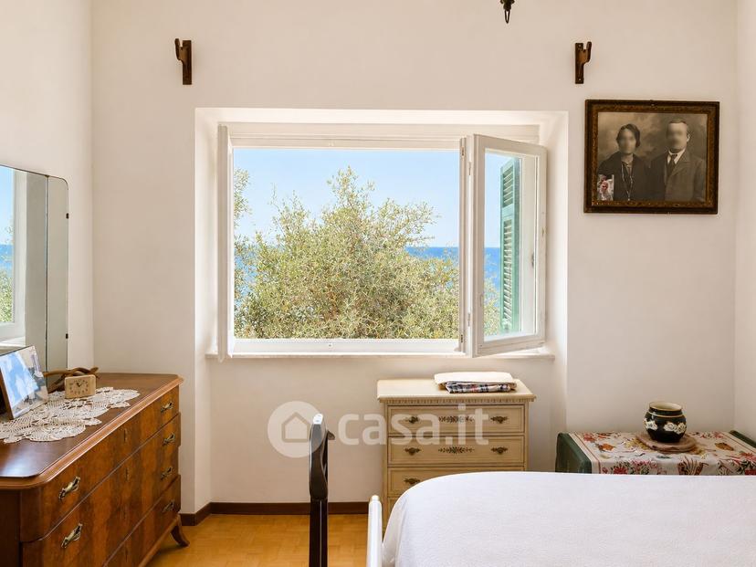 Villa in Via Giacomo Matteotti 13 — foto 11 di 45