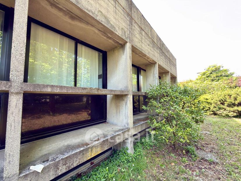 Villa in Via Giosuè Carducci 20 a — foto 179 di 182