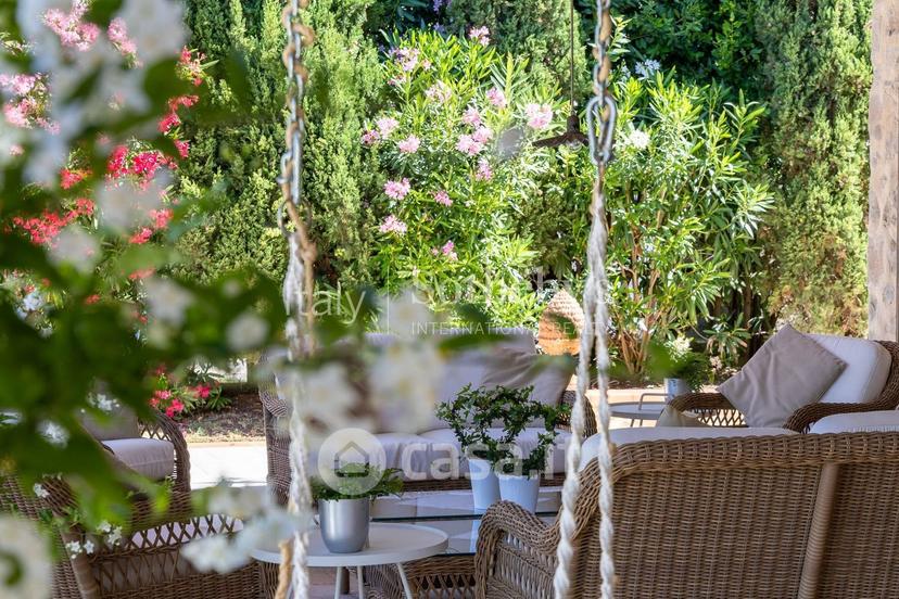 Villa in Via dello Scoiattolo — foto 8 di 34