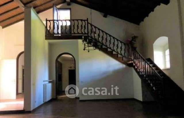 Villa in Via Enrico Millo — foto 33 di 33