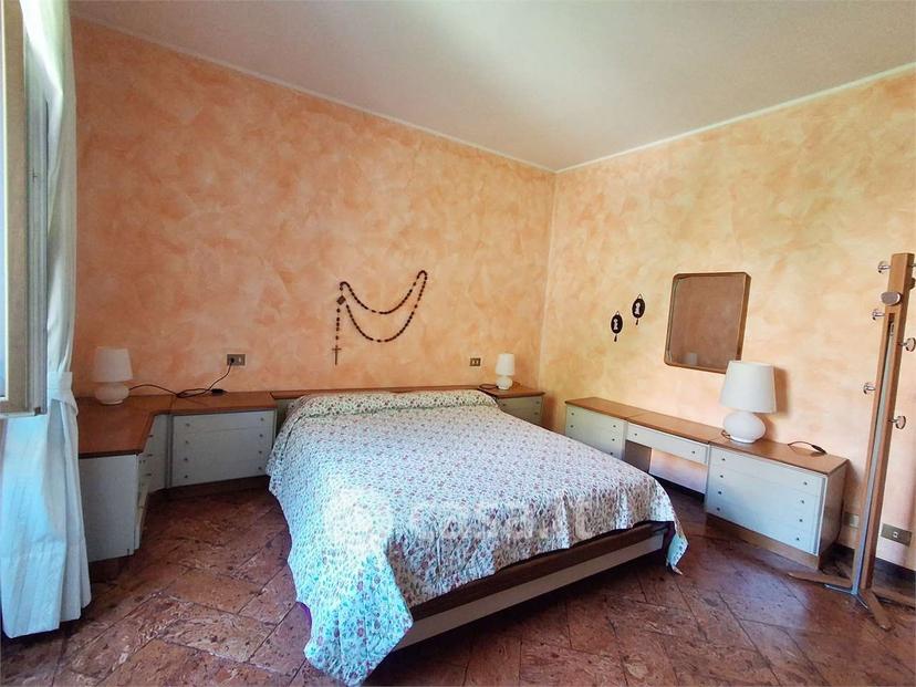 Quadrilocale in Via Carate 29 — foto 6 di 24