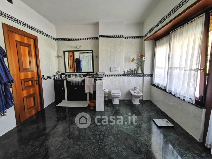 Villa in Via Eschilo — foto 11 di 37