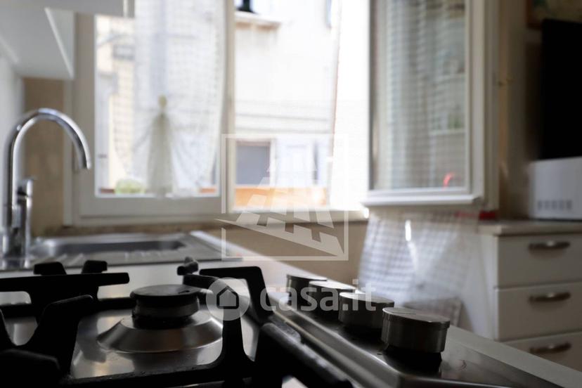 Quadrilocale in Via dei Due Gobbi 10 — foto 18 di 36