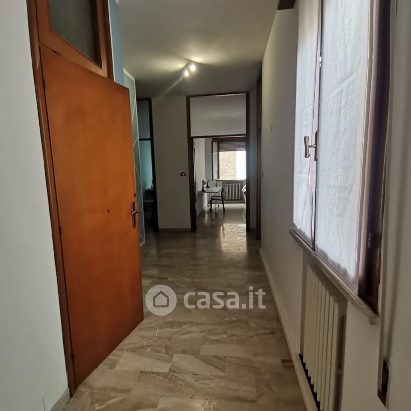 Stanza in Via Ludovico Ariosto 9 — foto 8 di 12