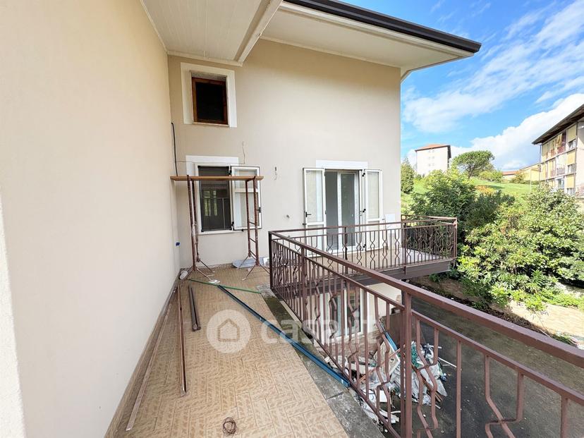 Villa in Via Madre Teresa di Calcutta — foto 3 di 27