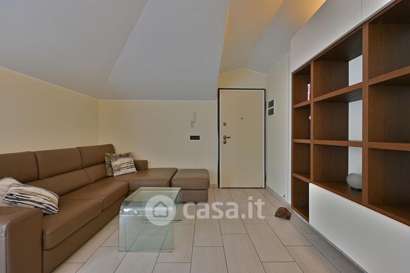 Trilocale in Via Indro Montanelli — foto 26 di 31
