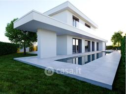 Villa in Via Tonfano 180