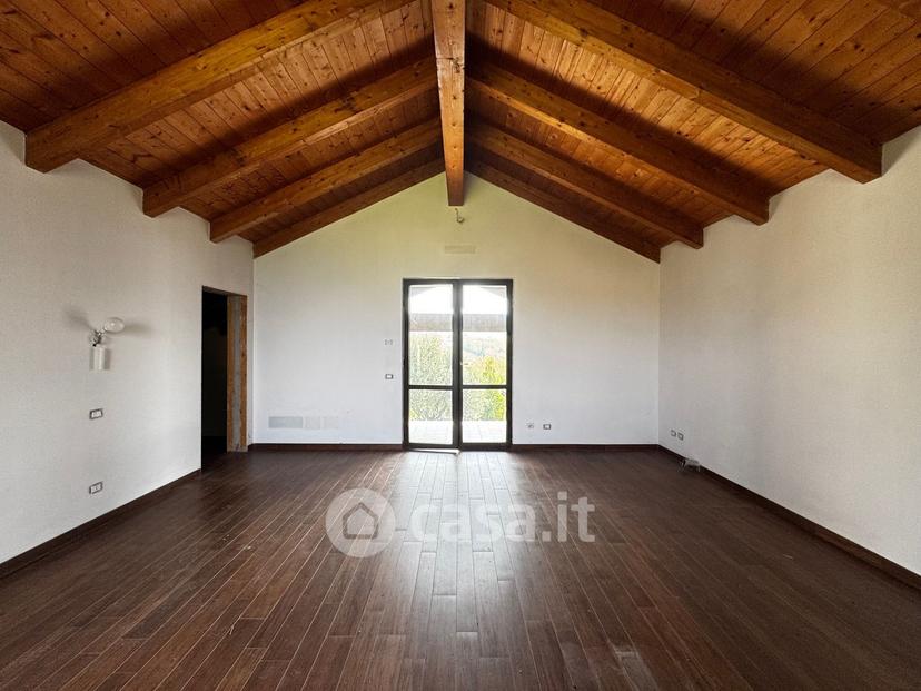 Villa in Via Vermietta 6 — foto 6 di 35