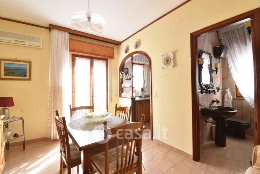 Appartamento in Via Monsignor Mario Ghiga — foto 12 di 19