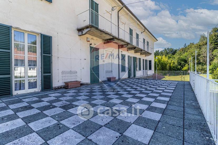 Villa in Via Ing. Bertola 1 — foto 100 di 132