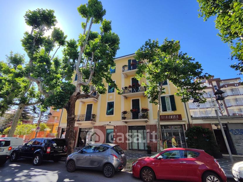 Quadrilocale in Viale Italia — foto 5 di 6