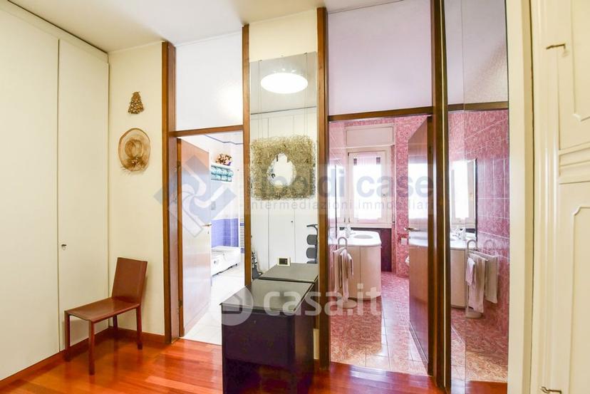 Appartamento in Via Giacomo Matteotti 27 — foto 4 di 37