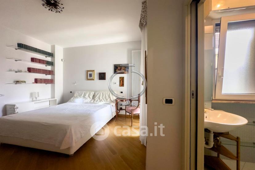Bilocale in Via Beata Elia di San Clemente 220 — foto 15 di 16