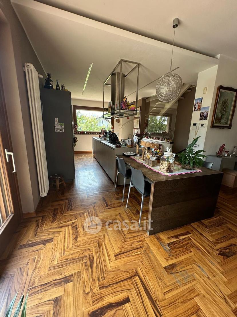 Appartamento in Via Rotone 27 — foto 40 di 82