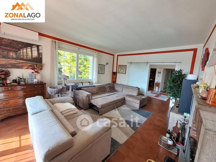 Villa in Via Provinciale 3 — foto 8 di 17
