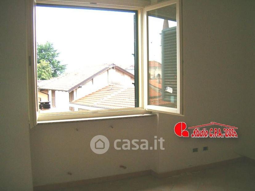 Trilocale in Via Alessandro Manzoni 10 — foto 18 di 45