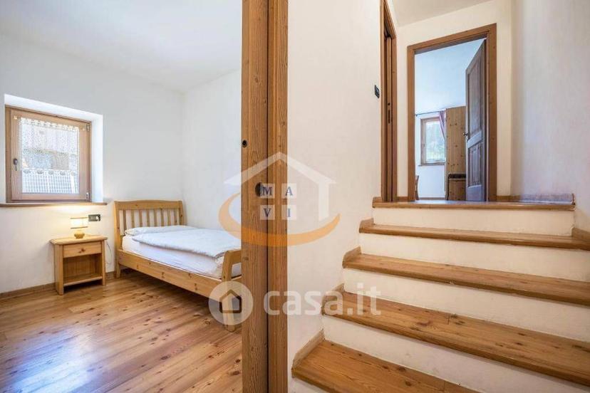 Appartamento in Via Dosso di Barco 5 — foto 12 di 27
