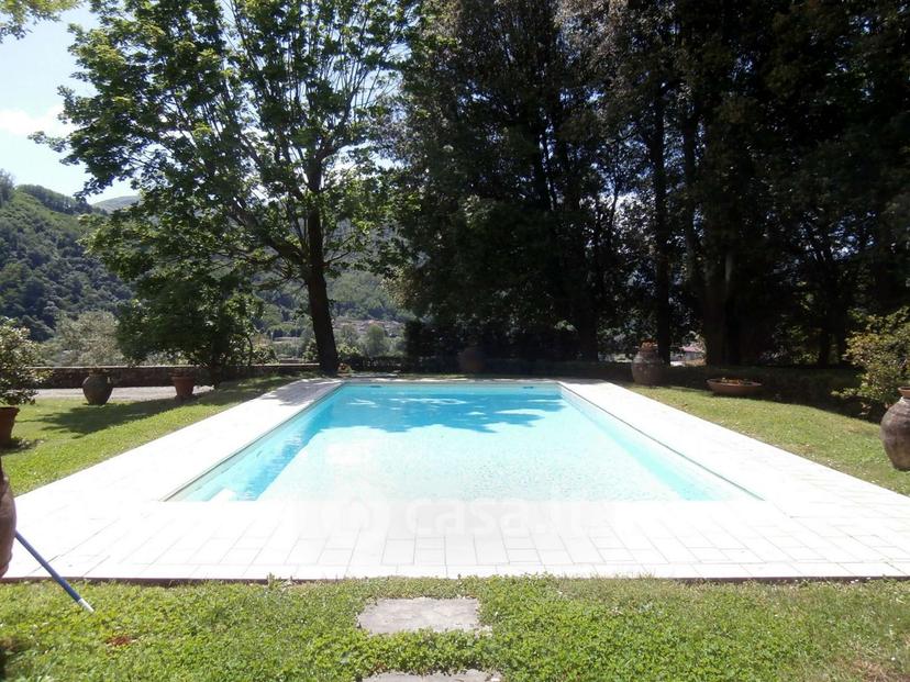 Villa in Via Bagni Caldi — foto 4 di 24