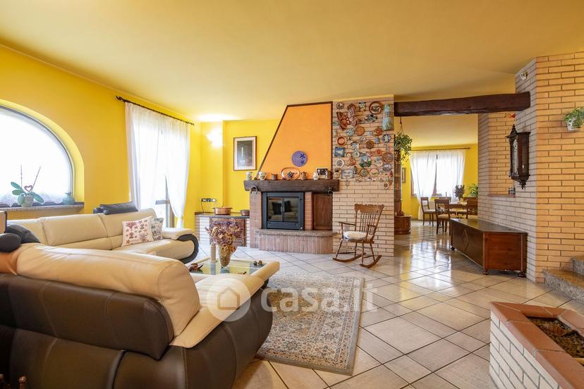Villa in Via Sandro Pertini 21 — foto 74 di 83