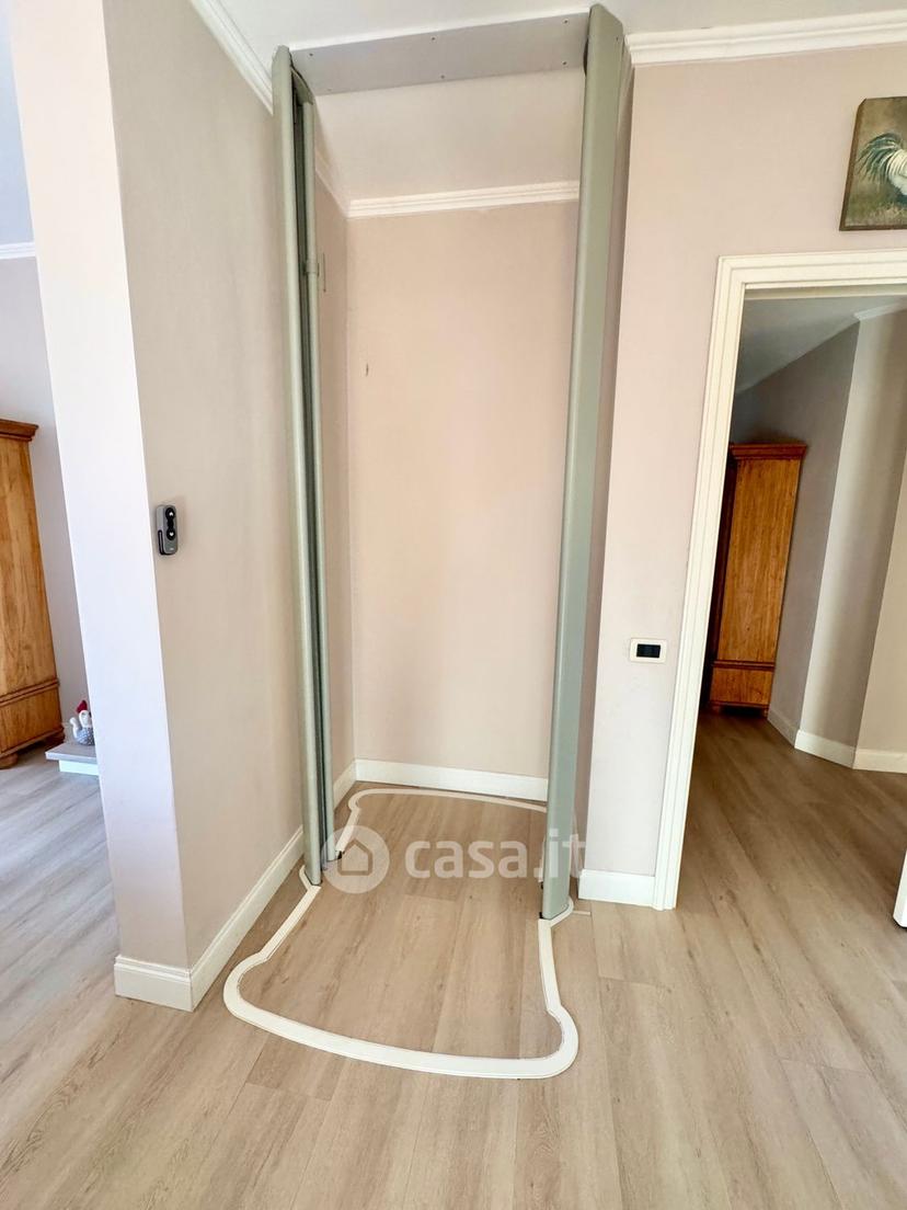 Villa in Via delle Scuole — foto 19 di 73