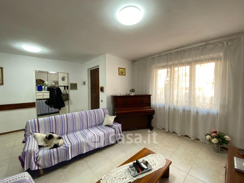 Villa in Via Sandro Pertini — foto 24 di 37