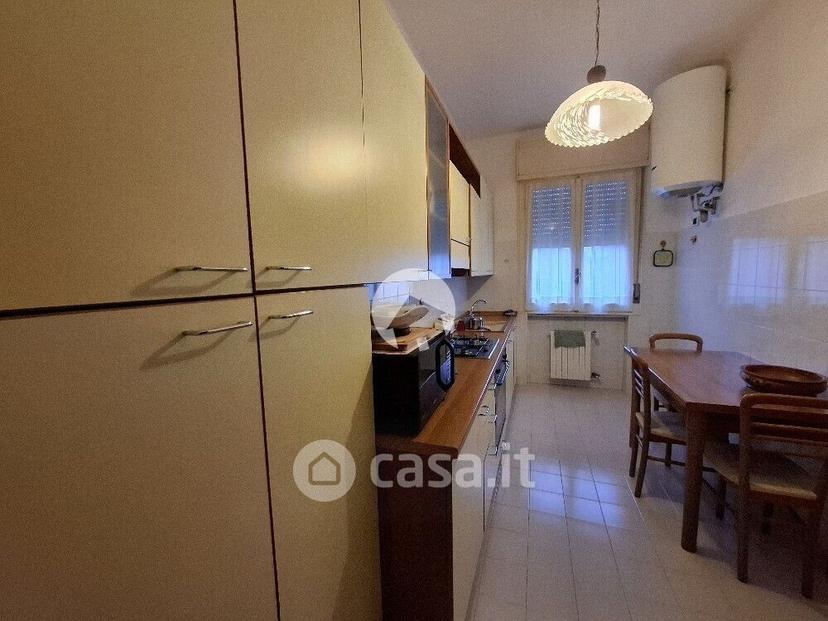 Stanza in Viale Umberto I — foto 2 di 11
