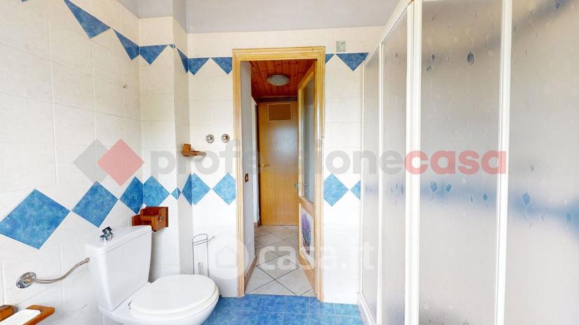 Appartamento in Via della Rocca 7 — foto 25 di 33