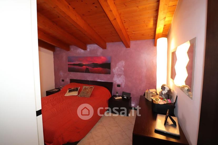 Trilocale in Via Eugenio Montale — foto 12 di 25