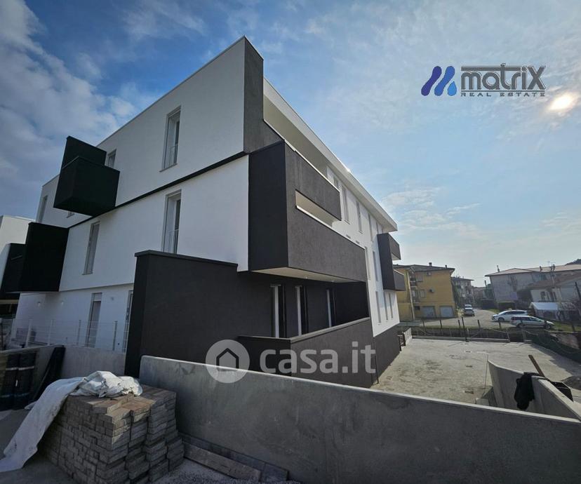 Appartamento in Via Argine Sinistro 23 — foto 21 di 33