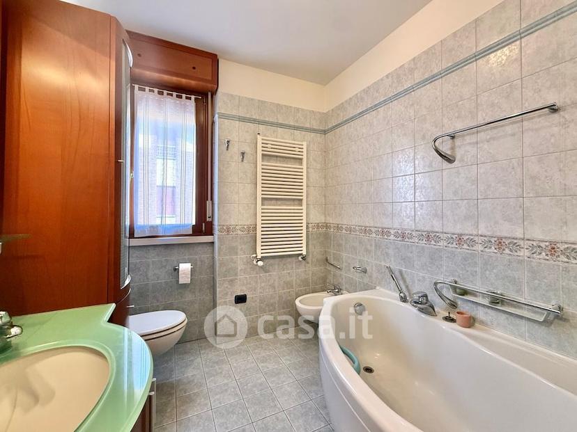 Quadrilocale in Via Barbarani — foto 35 di 45
