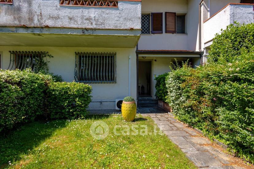 Villa in Via XX Settembre — foto 8 di 28