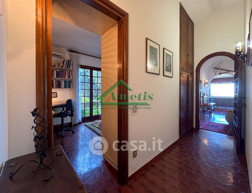 Villa in Via Cascine — foto 63 di 68