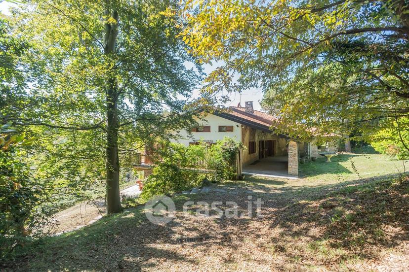 Villa in Via Per Bregazzana — foto 9 di 40