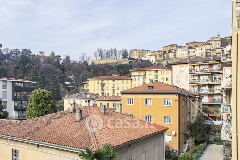 Bilocale in Via Carlo Vigliani 4 — foto 4 di 39