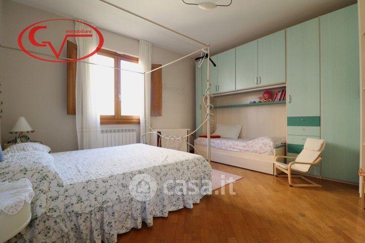 Villa in Via Gustavo Borsari — foto 40 di 56