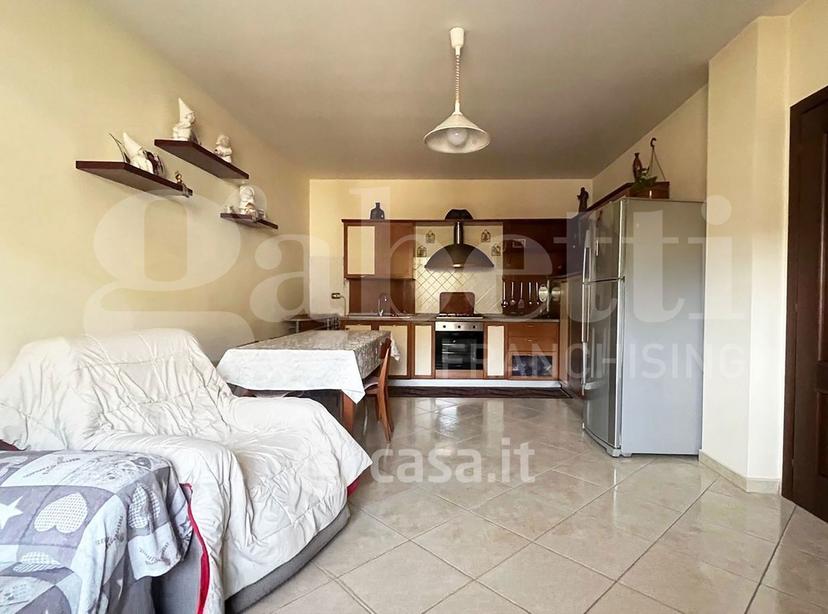 Villa in Via Antonio Gramsci — foto 11 di 14