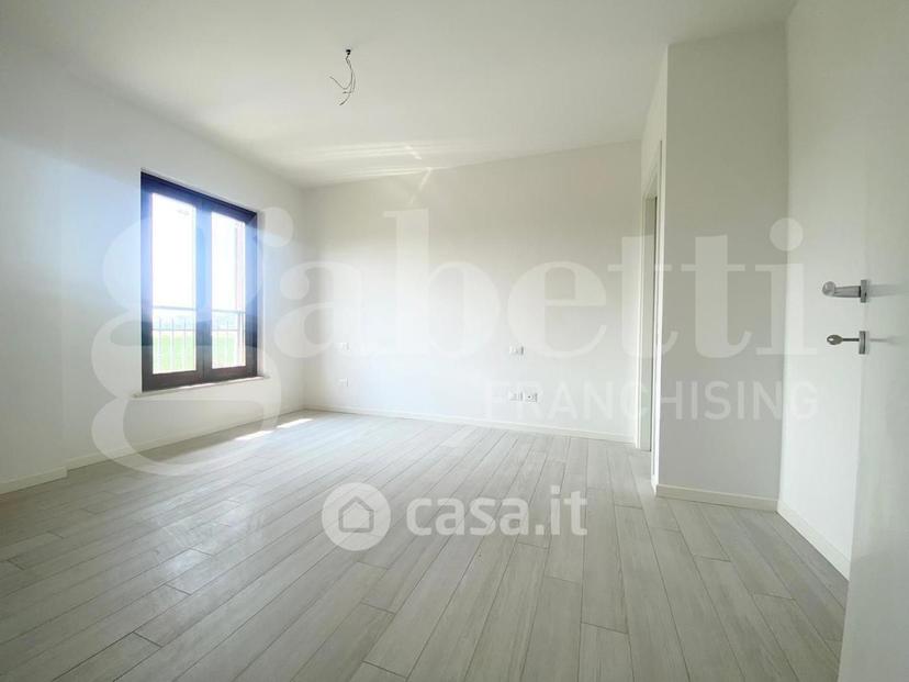 Trilocale in Via Ernesto Mestrallet 1 — foto 4 di 27