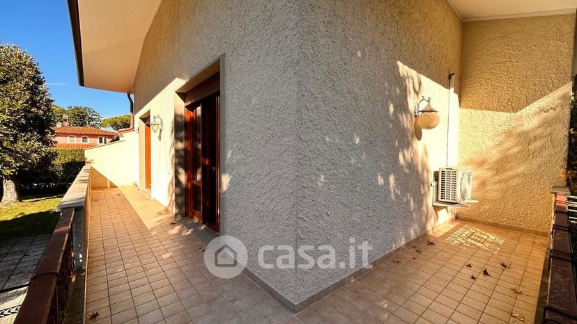 Villa in Via L. Raffaelli 63 — foto 17 di 36